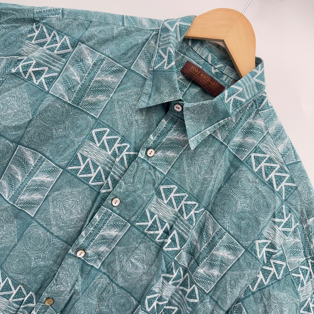 Tori Richard Button Down Shirt Mens L Teal Geometric Tribal Cotton Lawn Hawaii